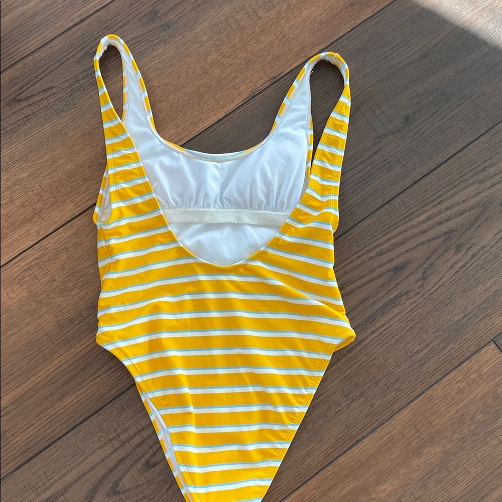 Flirty Yellow and White Striped Swimsuit - Picture 3 of 4
